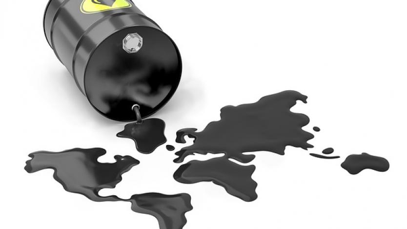 Тонове петрол изгубени в пустинята в Либия