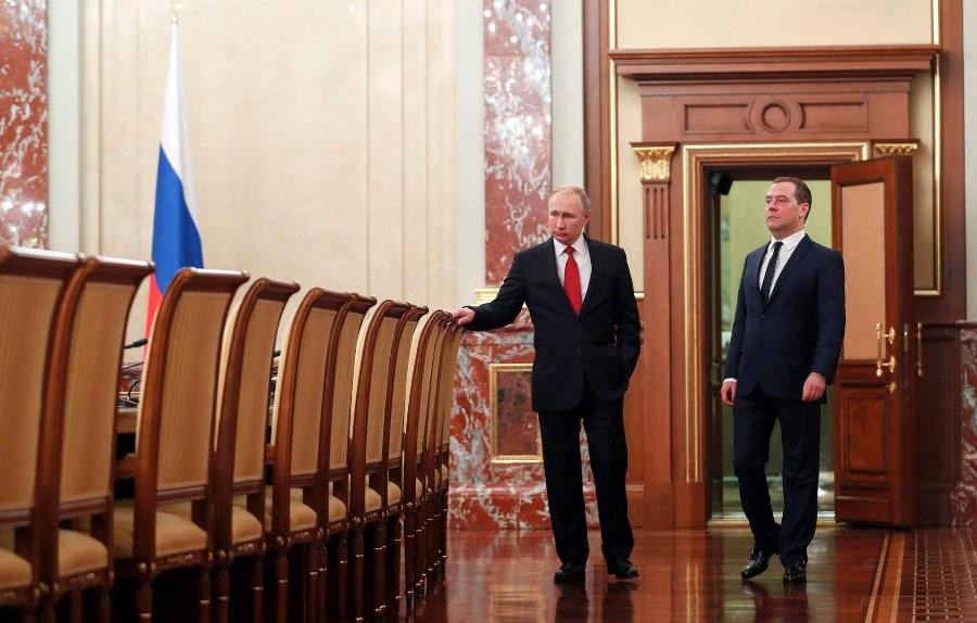 Дмитрий Медведев на посещение в Донбас