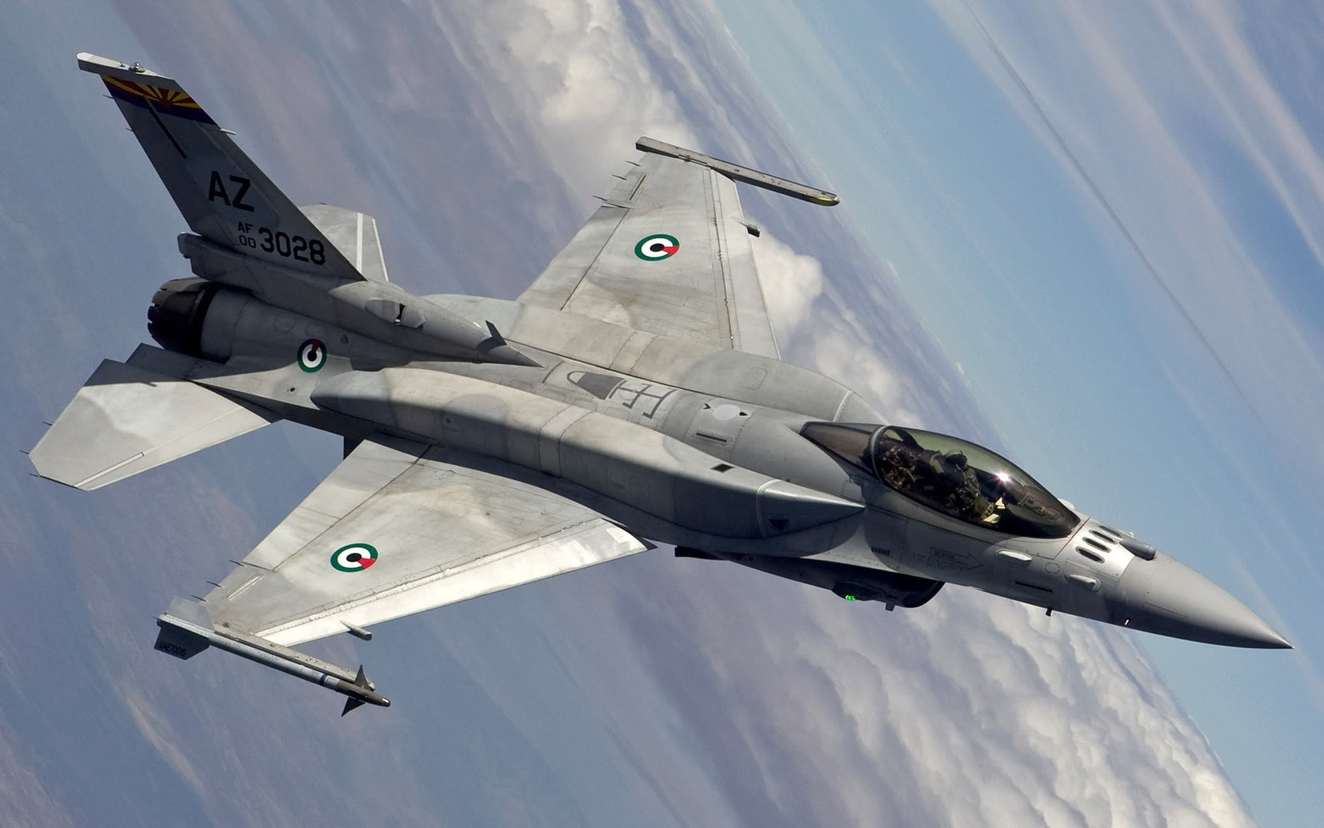 Ратифицираха договора за придобиване на осем самолета F-16