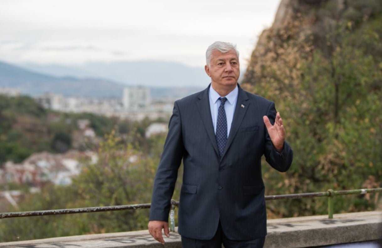 Пловдивчани искат оставката на кмета на града
