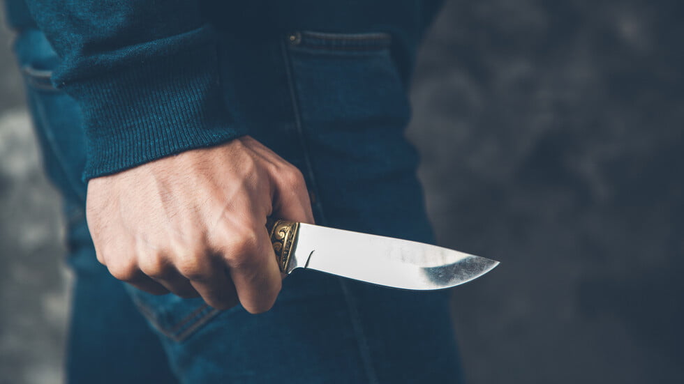 Раниха две деца при атака с нож в Германия