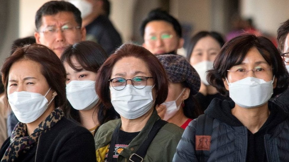 Пекин разхлабва мерките срещу коронавирус