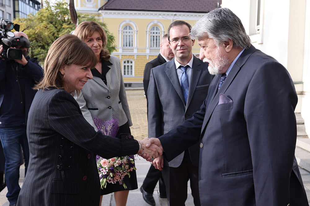 Вежди Рашидов се срещна с гръцкия президент