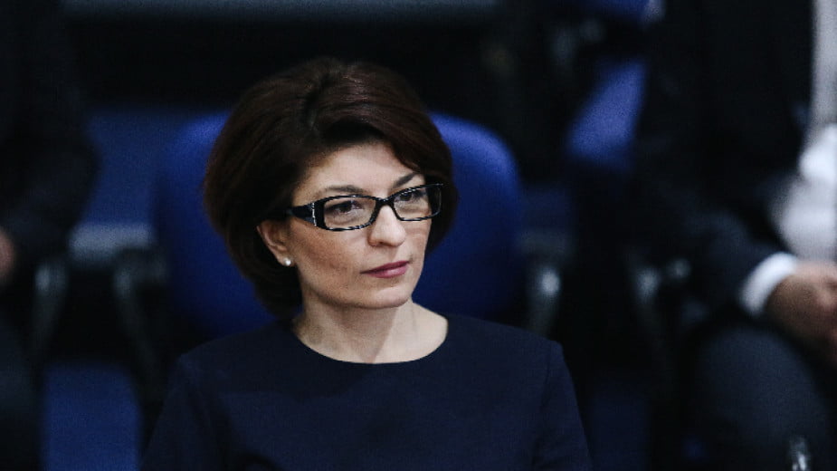 Десислава Атанасова: Направихме достатъчно усилия, за да предложим експертно правителство