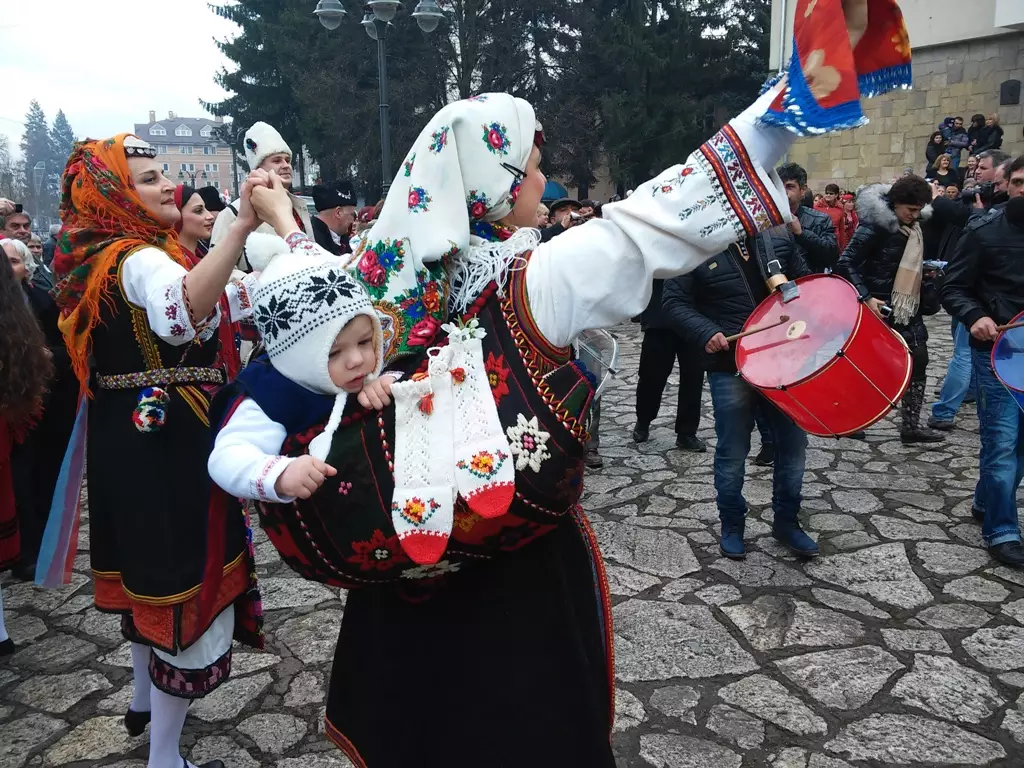 Вкусен празник на черешата в Кюстендил 2022