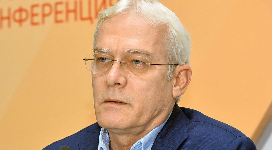 Депутатите отстраниха управителя на НЗОК Петко Салчев