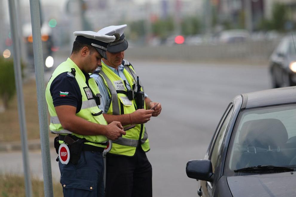 Масирани проверки на пътна полиция във Варна