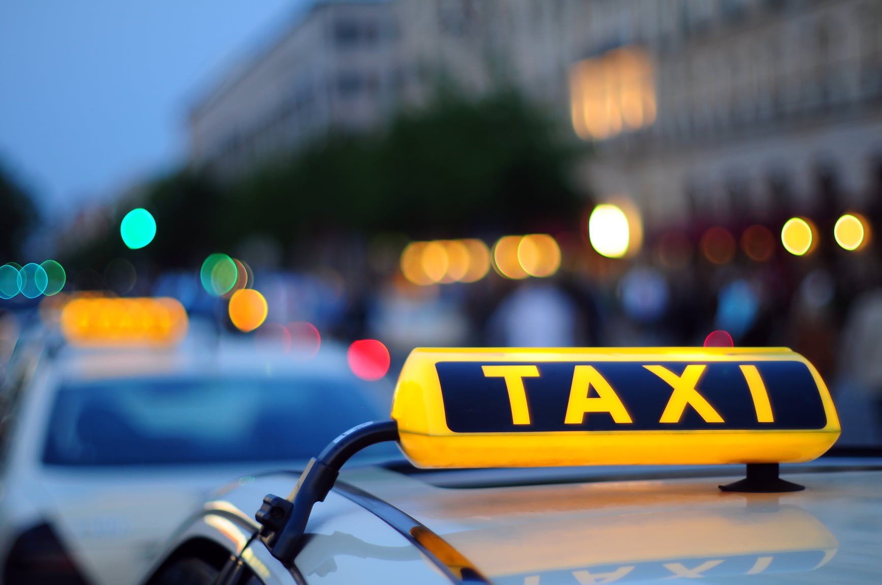 Софийската прокуратура се самосезира поради видеоклип с таксиметров шофьор, употребил наркотици