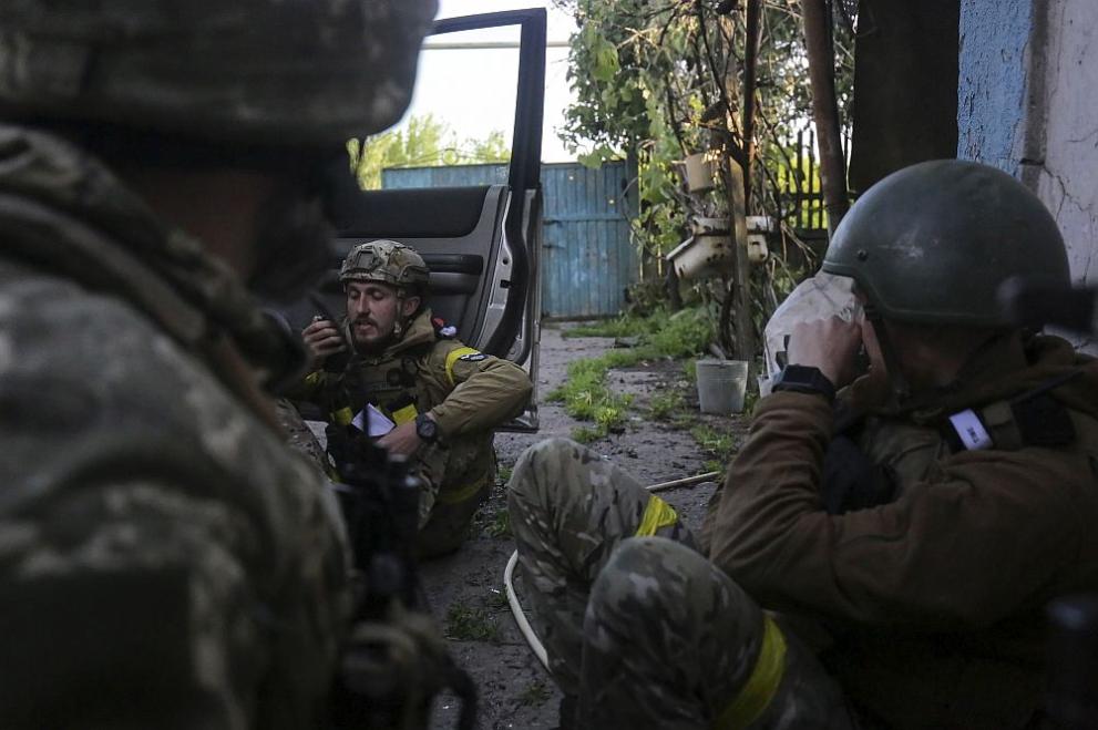 Украинските власти обвиняват Русия в използването на бял фосфор срещу Бахмут