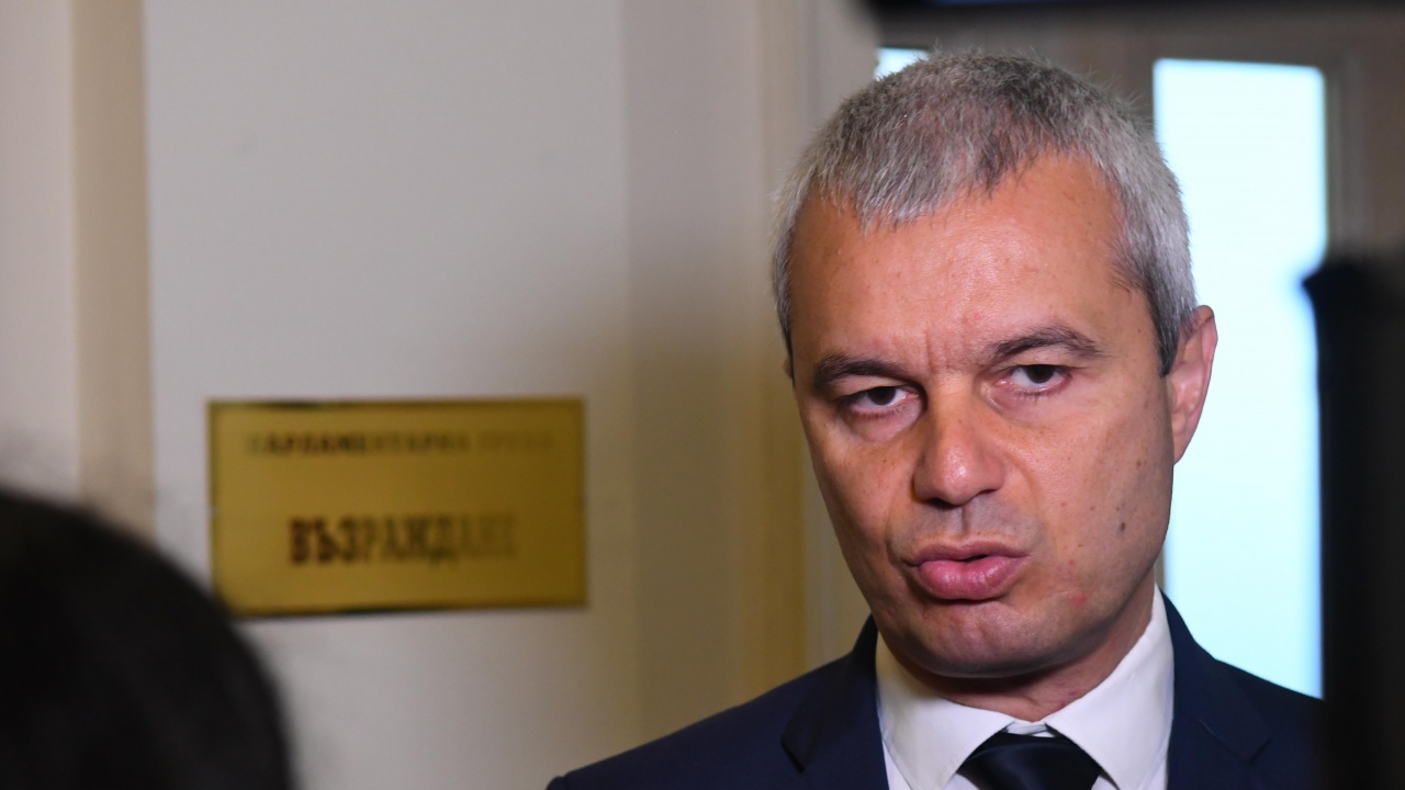 Костадин Костадинов: Поведението на ГЕРБ-СДС е несериозно и безотговорно