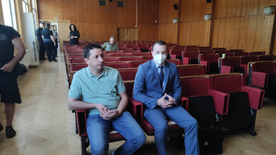Отложиха заседанието по делото за катастрофата с участие на Лютви Местан, при която загина бебе