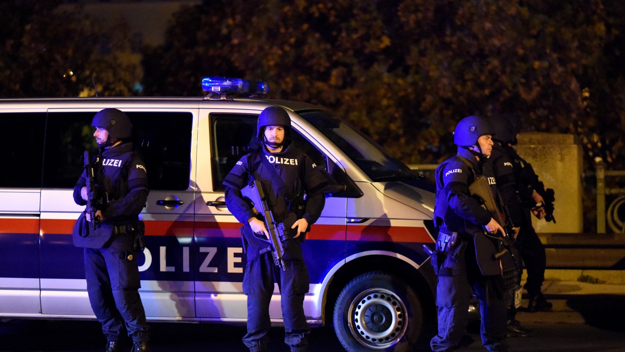 Австрийските власти издирват сериен убиец