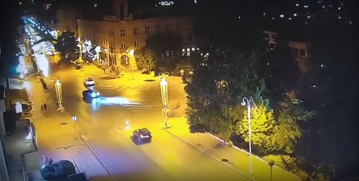 Възрастен шофьор блъсна пешеходец във Велико Търново