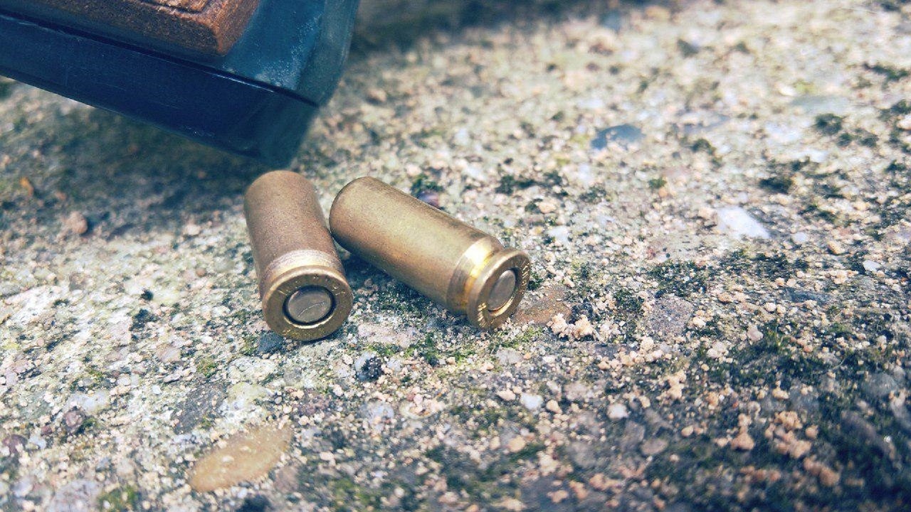 Мъж простреля приятелката си в Богота