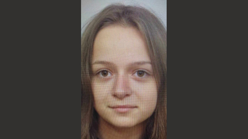 Откриха в безсънание четиринадесетгодишно момиче в Хасково