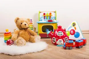 По-безопасни играчки за децата в Европа