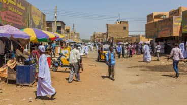 ЕС налага санкции на седем военни и паравоенни служители