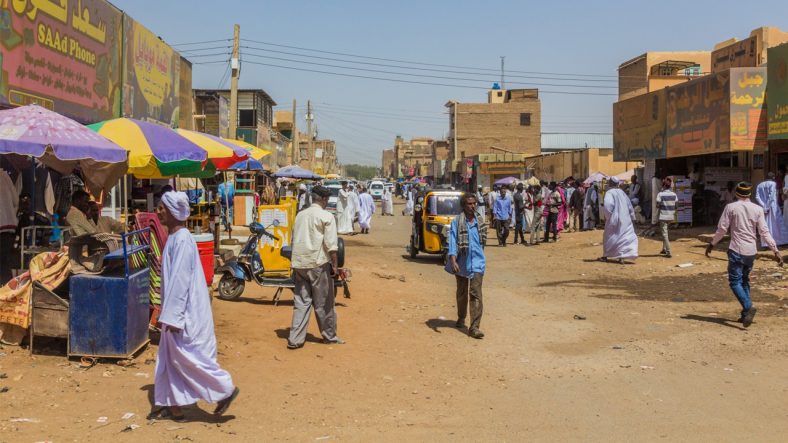 es nalga sankcii na sedem voenni i paravoenni