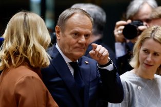 Руското КГБ използва Епстийн като капан за западните лидери